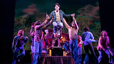 Review: In &lsquo;Almost Famous,&rsquo; the Heart of Rock &rsquo;n&rsquo; Roll Flatlines - The