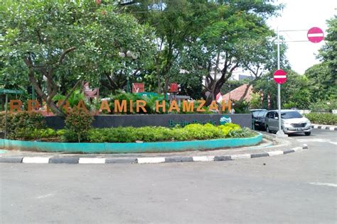 Taman Amir Hamzah Di Jakarta