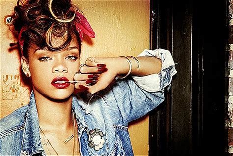 Rihanna Va Signer Sa Première Collection Chez River Island