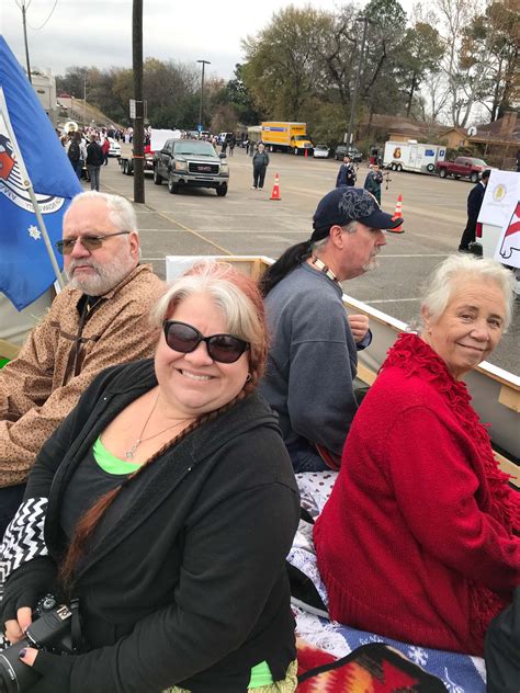 There are more than 32,000. Echota Cherokee Tribe of Alabama