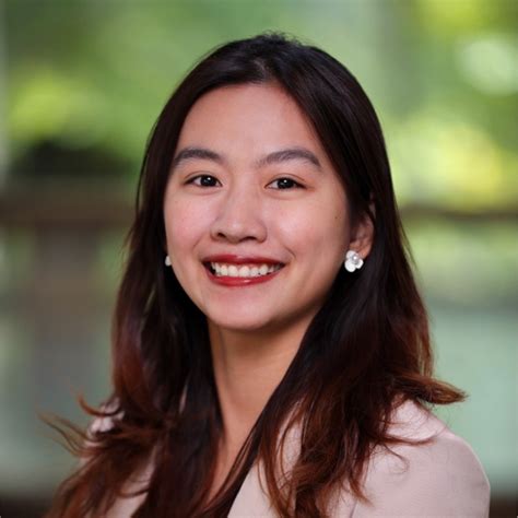 Huong Bui Consultant Boston Consulting Group Bcg Linkedin