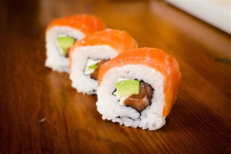 Smoked Salmon Sushi Roll Learn How To Make This Amazing Sushi Roll Homemade Sushi Smoked