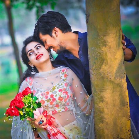 Best Love Couple Dp Pics Stylish Cute Romantic Etc Indian Wedding
