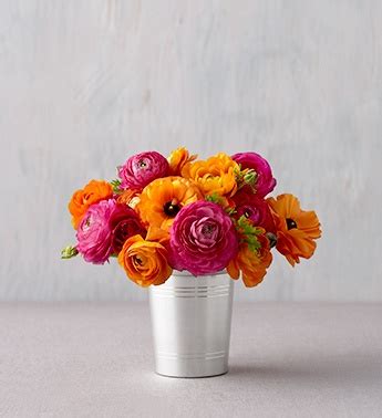 Once you look at one, you won't be able to stop staring. 19 best Mexican flower arrangements images on Pinterest ...