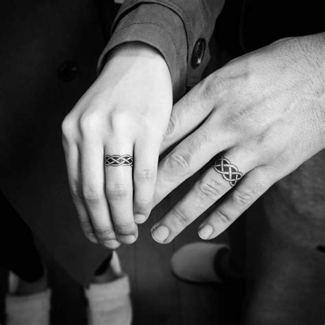 Best Wedding Ring Tattoo Tattoo Designs For Women