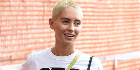 ‘pistol Star Iris Law Shows Off Her Blonde Buzz Cut At Milan Fashion Week 2021 Iris Law