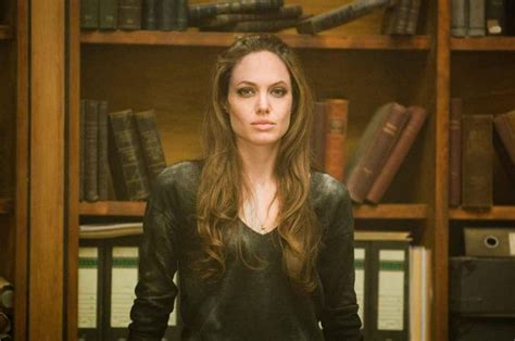 Angelina Jolie Movies 12 Best Movies You Must See The Cinemaholic