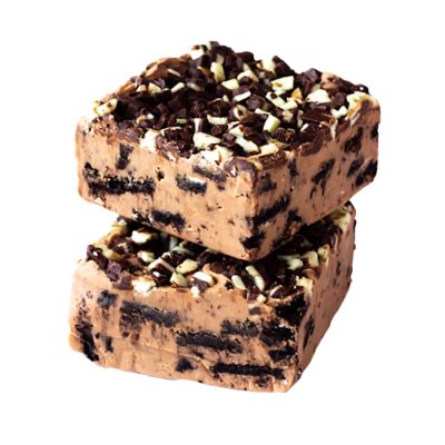 This oreo mint fudge is easy to make and so good. Oreo Mint Milk Chocolate Fudge | SilkFudge