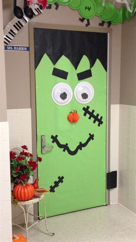 Cách Trang Trí Office Door Halloween Decorations độc đáo Cho Văn Phòng Của Bạn