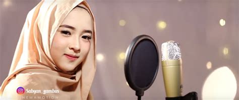 Merdu Dan Cantik Penyanyi Gambus Nissa Sabyan Yang Kini Menjadi Idola