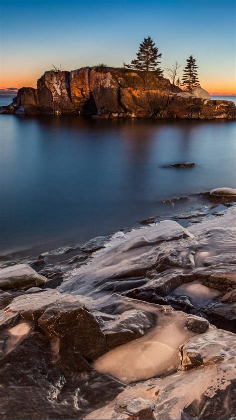 Lake Superior At Winter Dusk Thunder Bay Ontario Canada Windows 10