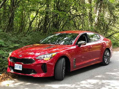 Kia Stinger You Can Afford This 4 Door Sports Car A Girls Guide To Cars