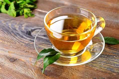 Drinking too much low quality tea can be dangerous. You Might Need To Reduce Your Green Tea Intake Because Of ...