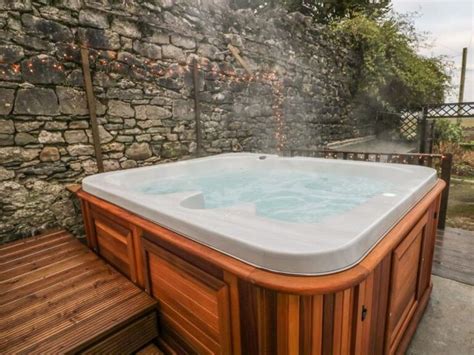 15 Best Lake District Hot Tub Lodges For 2023 Lake District Hotels