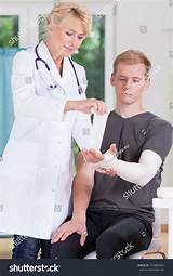 Images of Doctor Dressing
