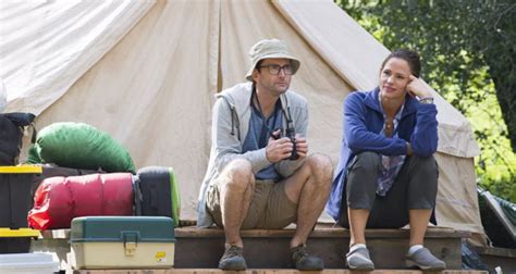 Camping Trailer Jennifer Garner Tackles The Great Outdoors In New