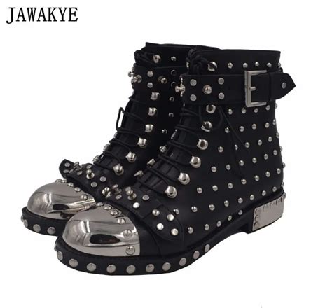 2018 Punk Style Boots Women Rivets Studded Leather Ankle Boots Round