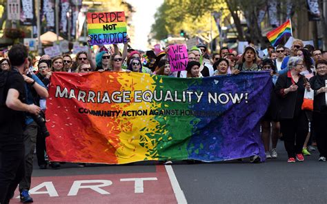 Bermuda Repeals Same Sex Marriage In World First The Independent