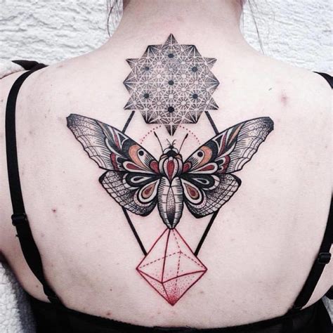 62 Intricate Dotwork Tattoo Ideas For Those Who Love To Be