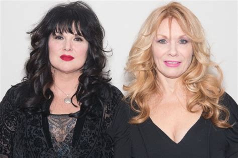 Ann Wilson And Nancy Wilson Reunite As Heart And Play Stairway To Heaven