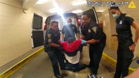5 Ct Police Officers Plead Not Guilty To Charges Of Mistreating A Black