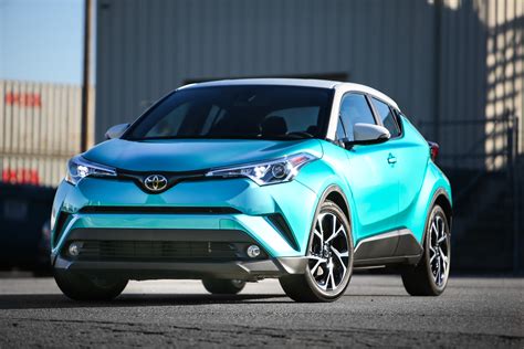2018 toyota c-hr xle premium: new car reviews