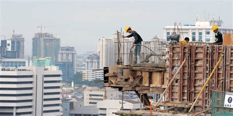 Keluhan Pernapasan Pada Pekerja Konstruksi Dan Faktor Yang Mempengaruhi