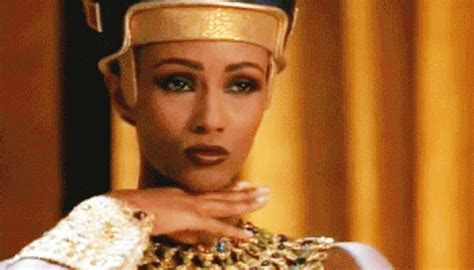 Sevdaliza shabrang, released 10 september 2020 1. Experts in Egypt may have found Queen Nefertiti's tomb ...