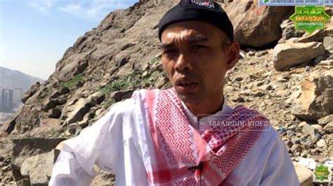 Ustadz Abdul Somad Menangis Di Perjalanan Menuju Gua Hira Salahkah