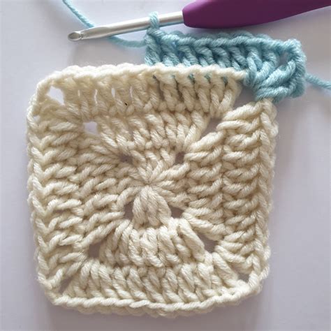 Back Loop Only Photo Tutorial | Crochet tutorial, Videos tutorial, Tutorial