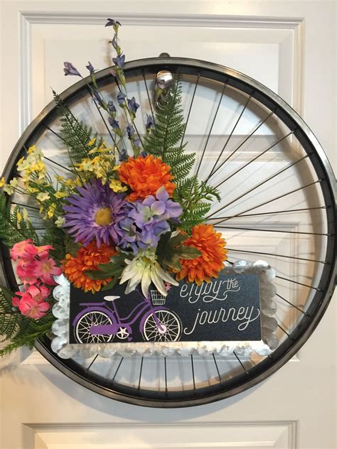 Pin By Lisa Macnicol On Wreath Techniques Bicycle Decor Wheel Decor