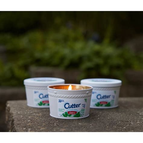 Cutter Citronella And Cornmint Scent Outdoor Candle Bucket Shop Candles