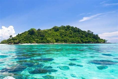 Get yourself acquainted with the city of kota kinabalu by indulging in what the city has to offer. TripAdvisor | Manukan Island Day Trip from Kota Kinabalu ...