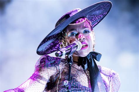 Lauryn Hill Breaks Silence On Glasgow Playground Show After Being Slammed By Furious Fans Over