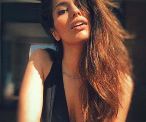Sara Sálamo novia de Isco revoluciona Instagram con un desnudo muy extraño