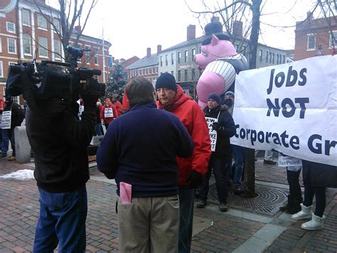 Striking FairPoint Workers Rally in Portsmouth | Portsmouth, NH Patch