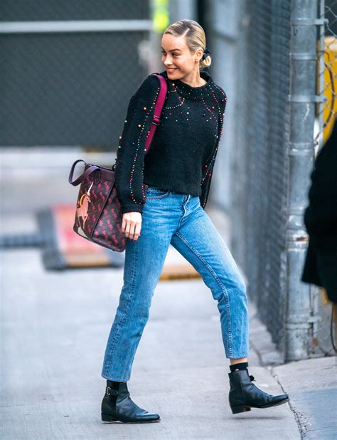 How To Wear Booties With Jeans According To Celebrities Glamour