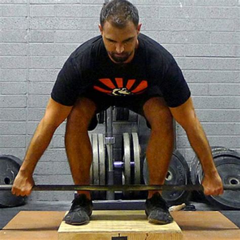 Deficit Deadlift By Martel Berry Exercise How To Skimble