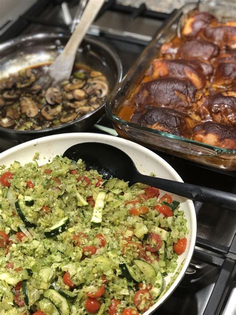 I absolutely love this recipe and how easy it is to make! Dinner Combo - BBQ Chicken w Broccoli Rice Stir Fry & a ...