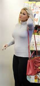 Towies Billie Faiers Reveals Pregnancy Bump As She Hits Shops With