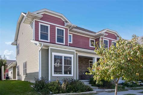 What’s the Difference Between a Duplex and a Condo? - Urban Acres Real