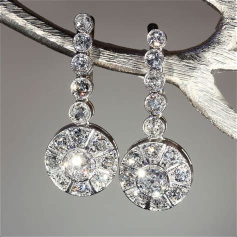 Stunning Art Deco Diamond Earrings Over 6 Carats 1920s In Platinum