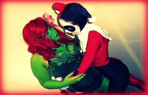 Dc Confirms Harley Quinn And Poison Ivy Are Married In Injustice