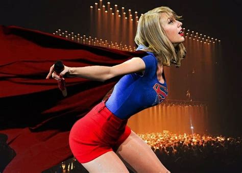 Awkward Pic Of Taylor Swift Gets Photoshopped Into Hilarity
