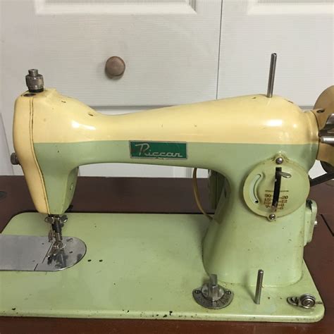 Riccar rec6000 riccar 4195 description pages with related products. 1950 Model 15 Riccar Sewing Machine, Vintage Sewing ...