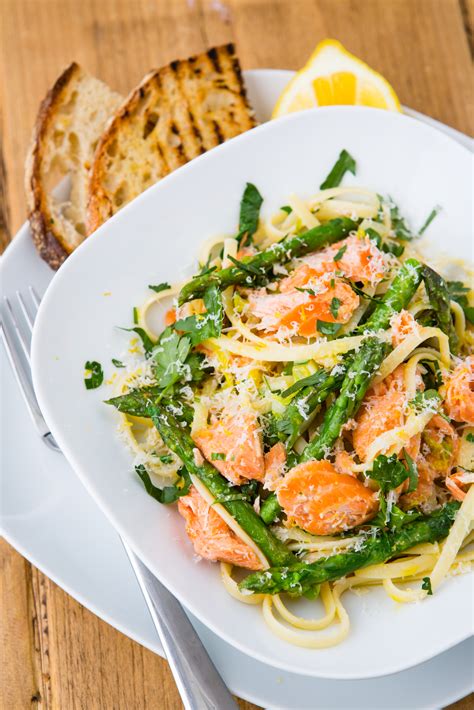 It can be prepared easily in many different variations, and even though it has a strong flavor, it combines well with many other foods, seasonings, and spices. Smoked Salmon Recipes | Dinner Recipes | RR Spink