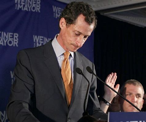Daily Mail Report Weiner Sexted With 15 Year Old Girl