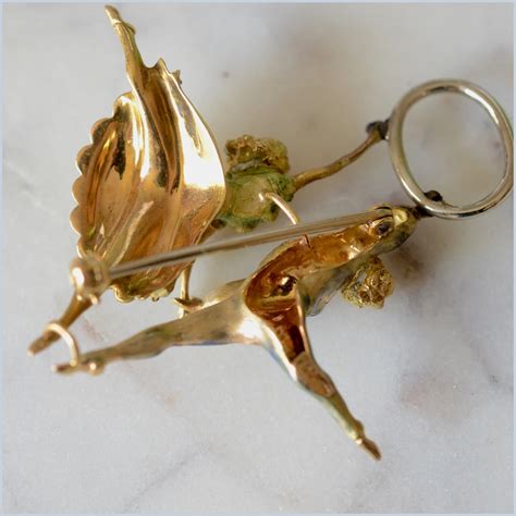 Spectacular 18k Yellow Gold And Enamel Vintage Dancing Couple Broochpin