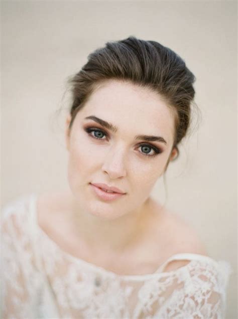 Soft And Romantic Wedding Makeup Looks For Fair Skin 44 Gorgeous