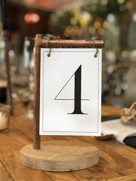 Overseas Rustic 30pcs Wood Sign Holders With Table Number Cards New